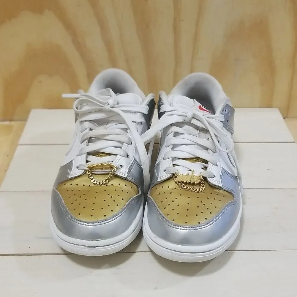 Nike Women's Metallic Gold and Silver Sneakers Women's size 6